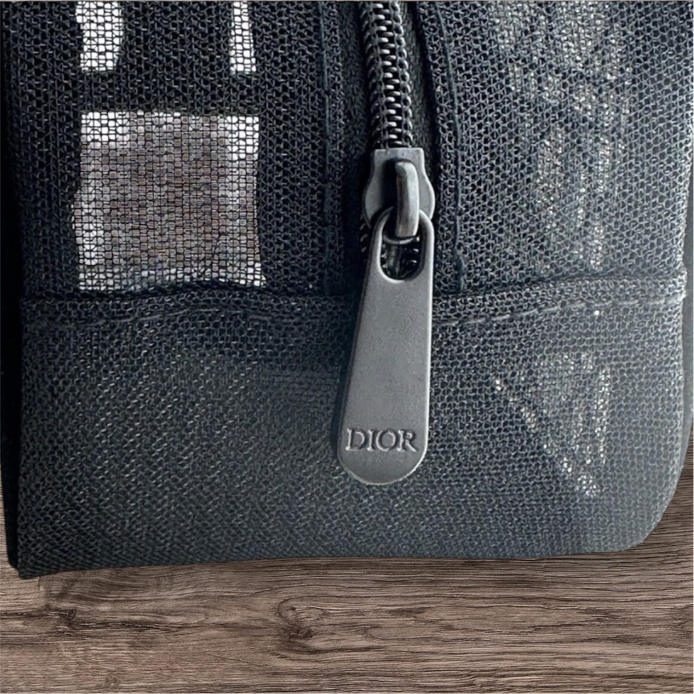 Dior Beauty Black Mesh Pouch - Picture 2 of 3
